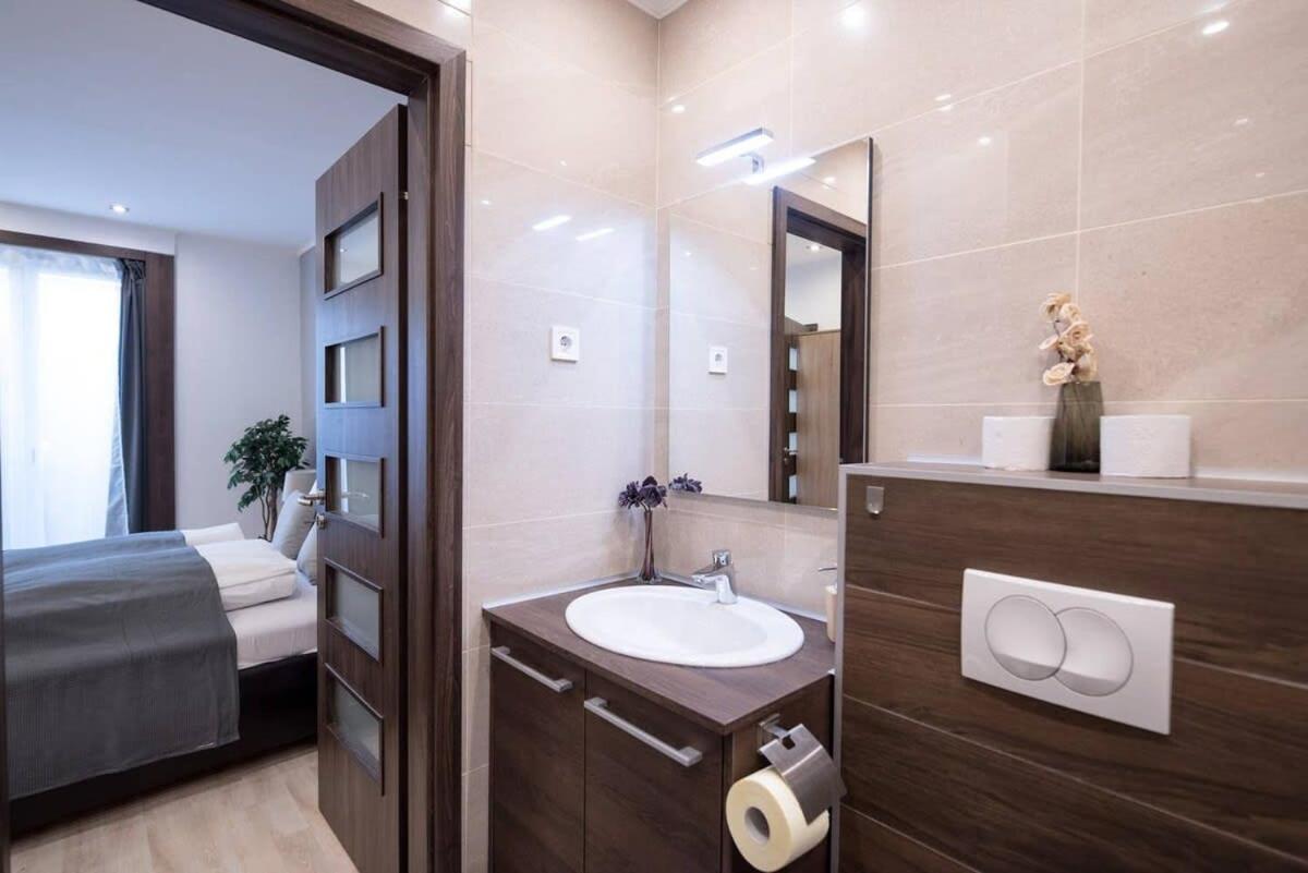 Apartman Very Modern And Cozy Ac
